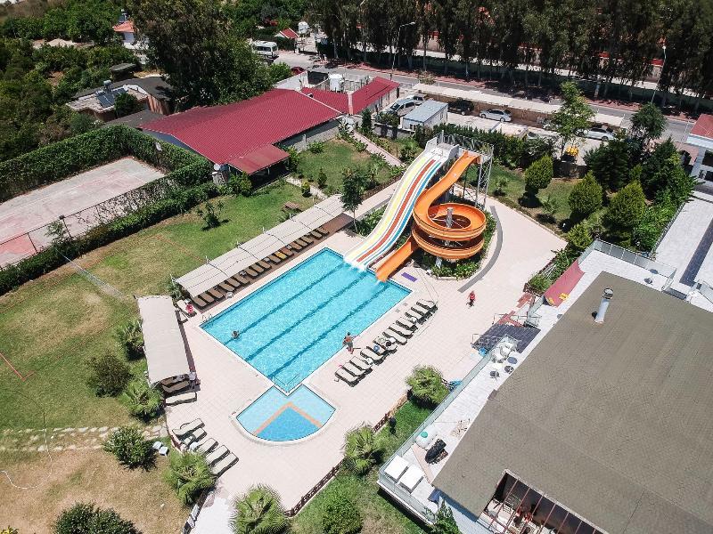 Royal Towers Hotel Kiris Exterior foto